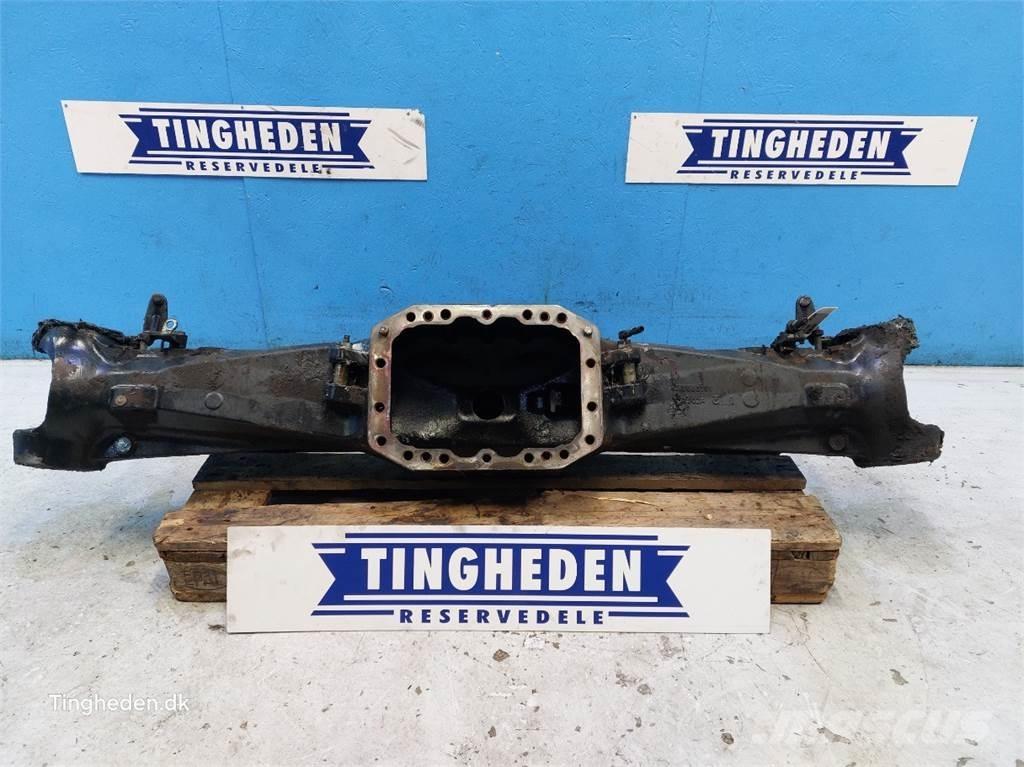 CASE Puma 185 Навесное оборудование и запчасти