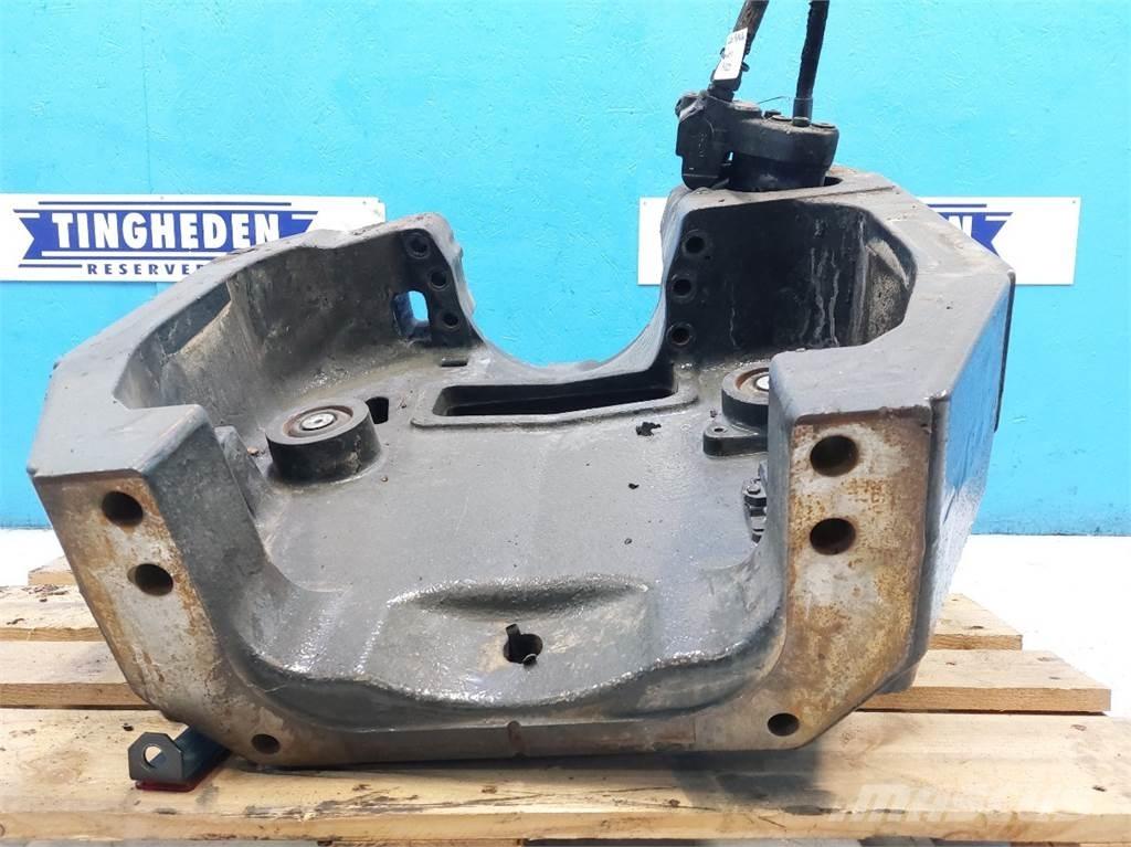 CASE Puma 200 Навесное оборудование и запчасти