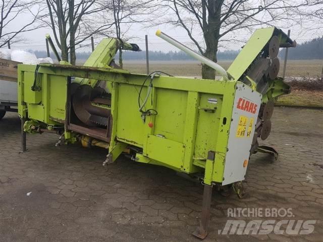 CLAAS 6218 8R Самоходные кормоуборочные комбайны