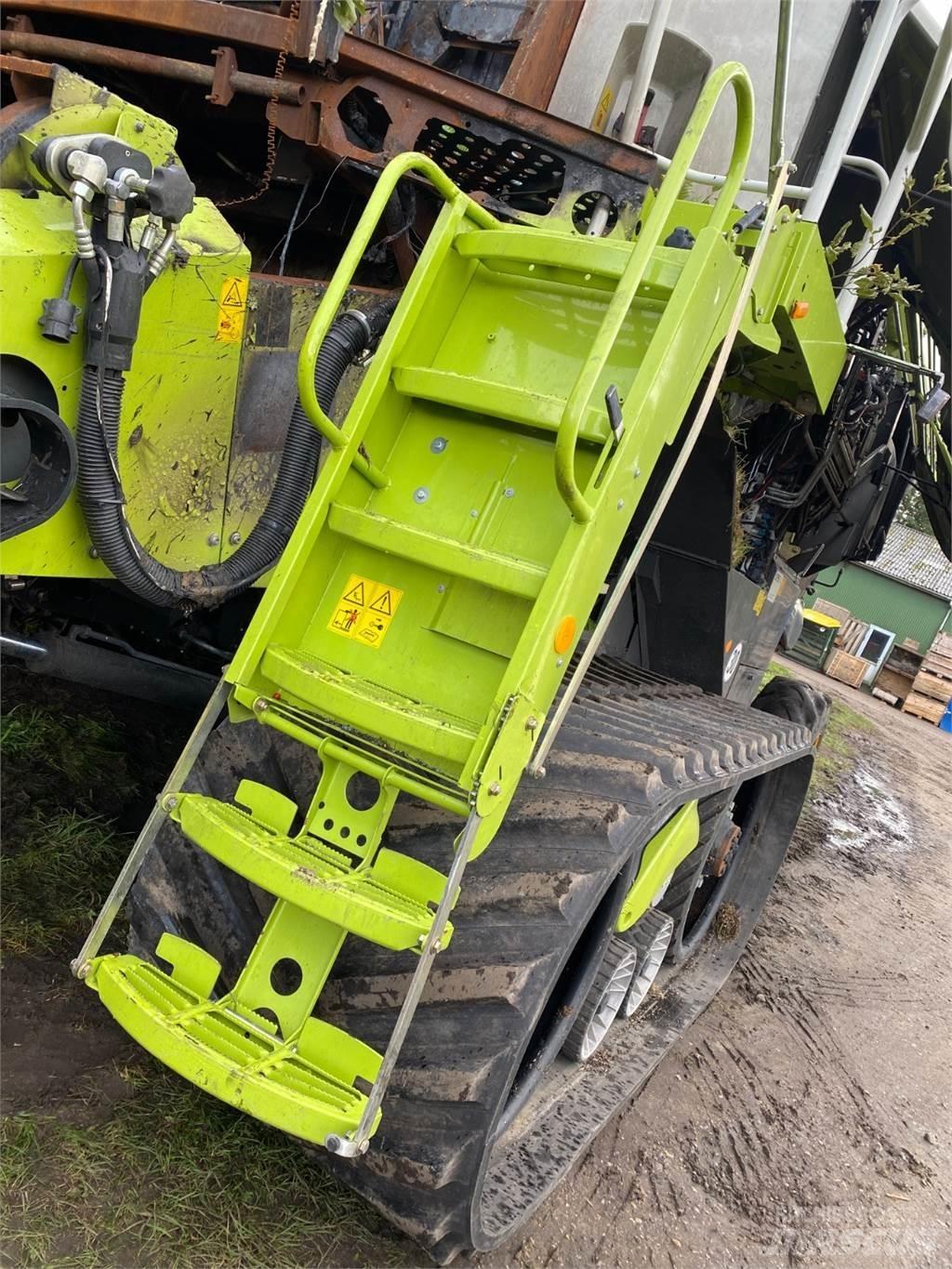 CLAAS Lexion 780 Зерноуборочные комбайны