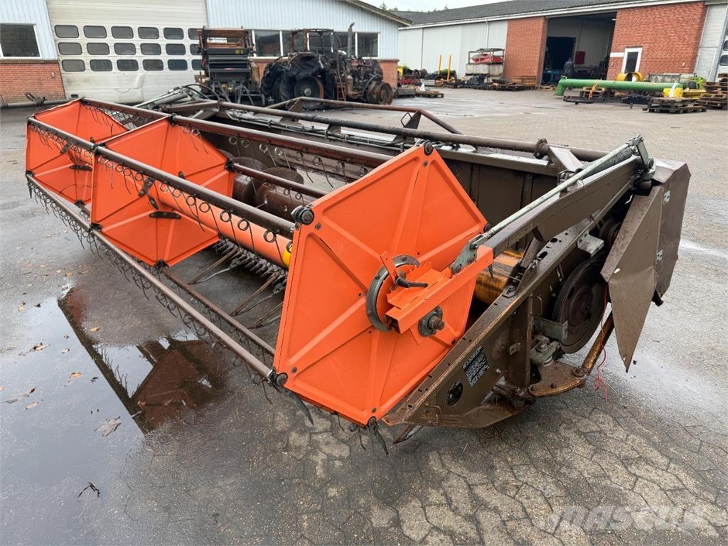 Dronningborg 14 Компоненты для зерноуборочных комбайнов