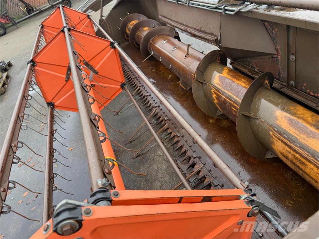 Dronningborg 14 Компоненты для зерноуборочных комбайнов