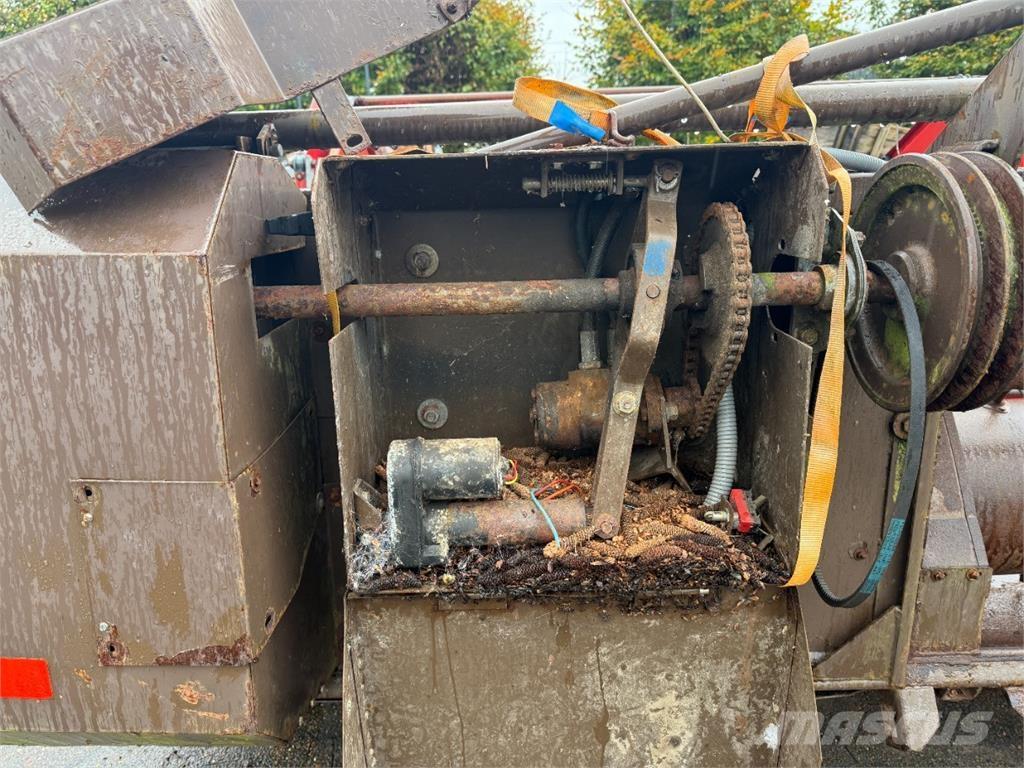 Dronningborg 14 Компоненты для зерноуборочных комбайнов