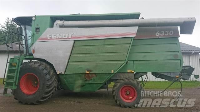 Fendt 6330 Зерноуборочные комбайны