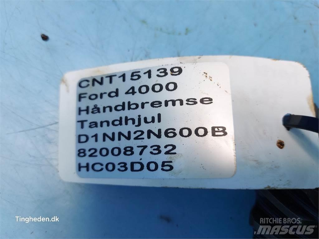 Ford 4000 Навесное оборудование и запчасти