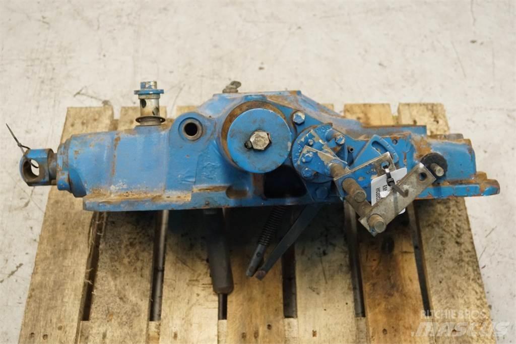 Ford 6610 Навесное оборудование и запчасти