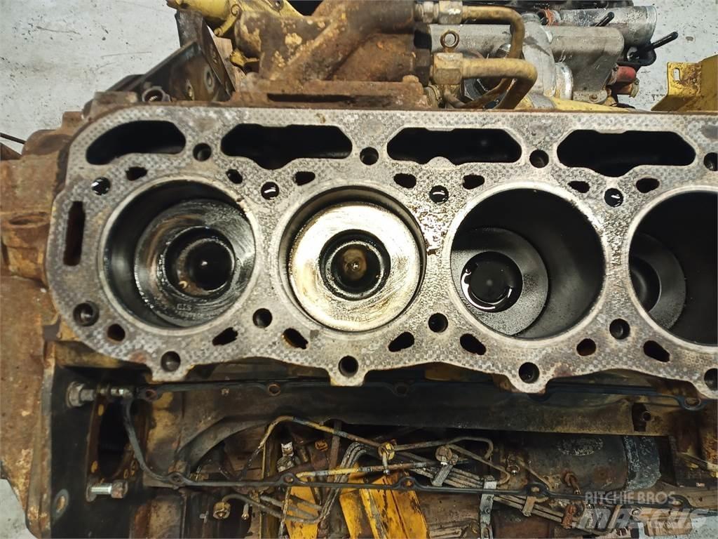 Ford 675TA Двигатели