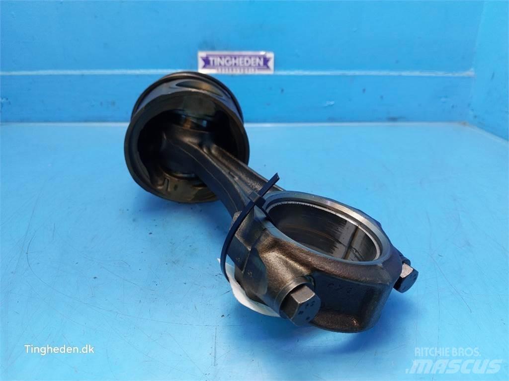 Ford 675TA Двигатели