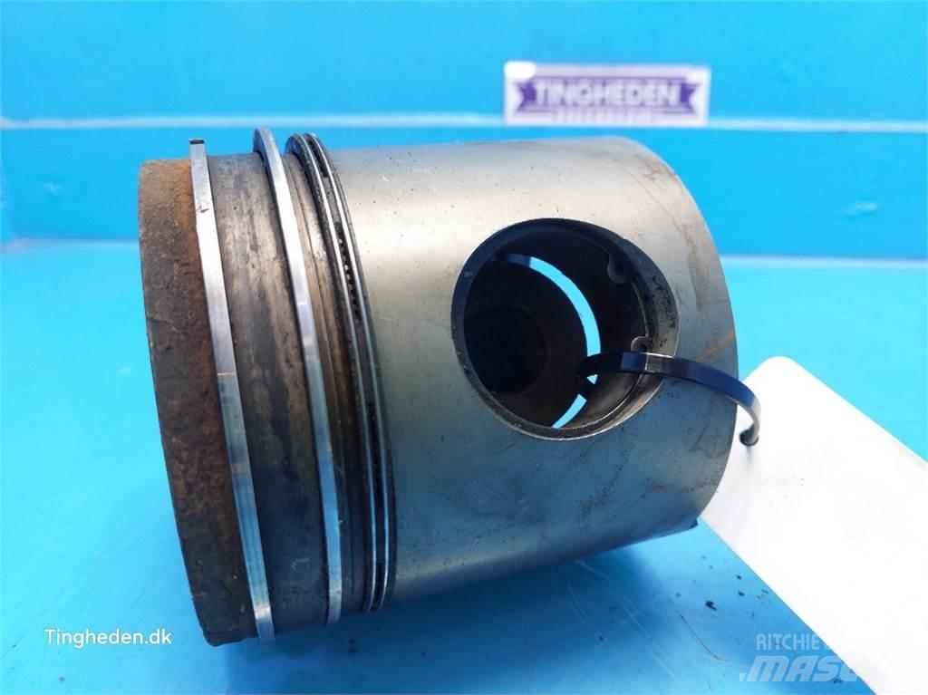 Ford 678 HT Двигатели