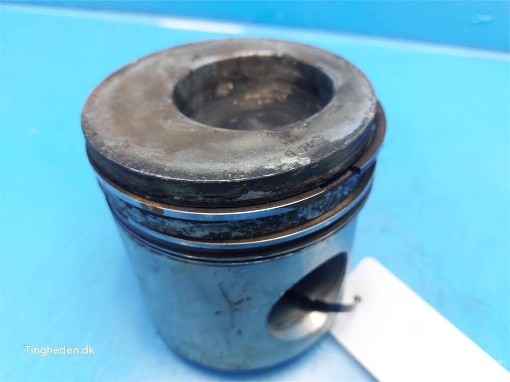 Ford 678 HT Двигатели