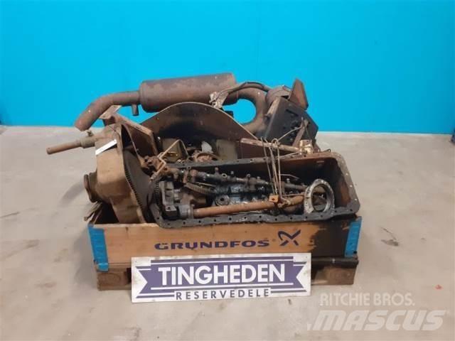 Ford 678 HTA Двигатели