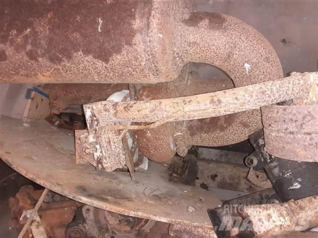 Ford 678 HTA Двигатели