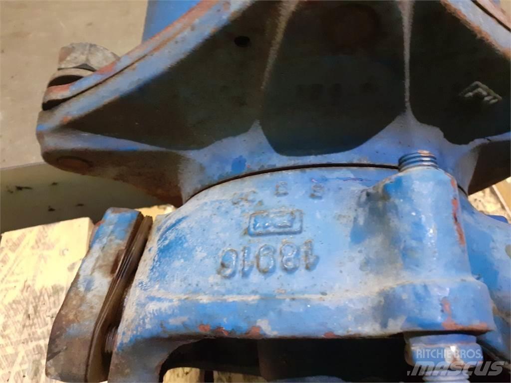 Ford 7740 Навесное оборудование и запчасти