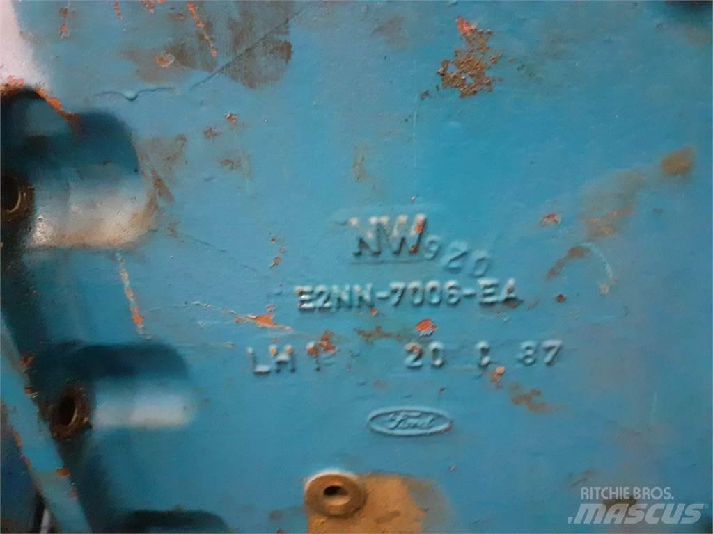 Ford 8210 Трансмиссии