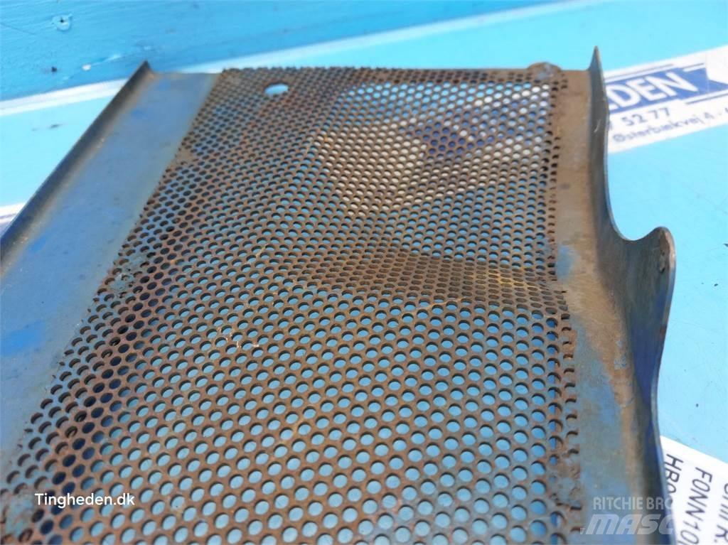 Ford 8210 Навесное оборудование и запчасти