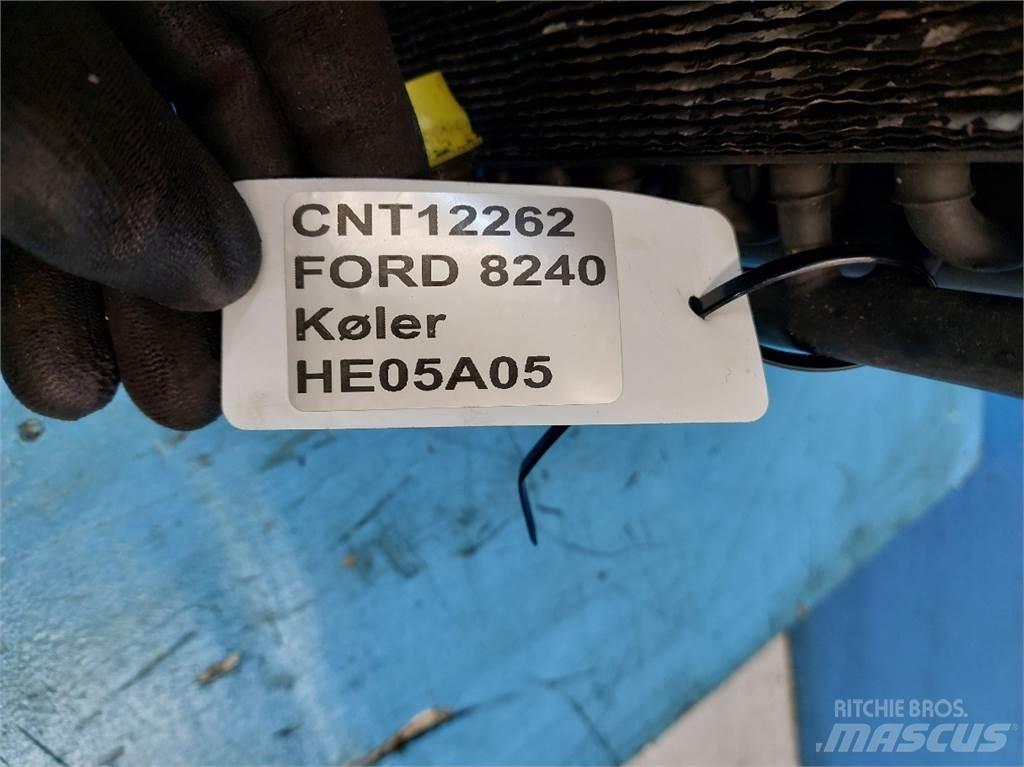 Ford 8240 Радиаторы