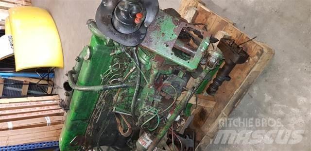 Ford 826F Двигатели