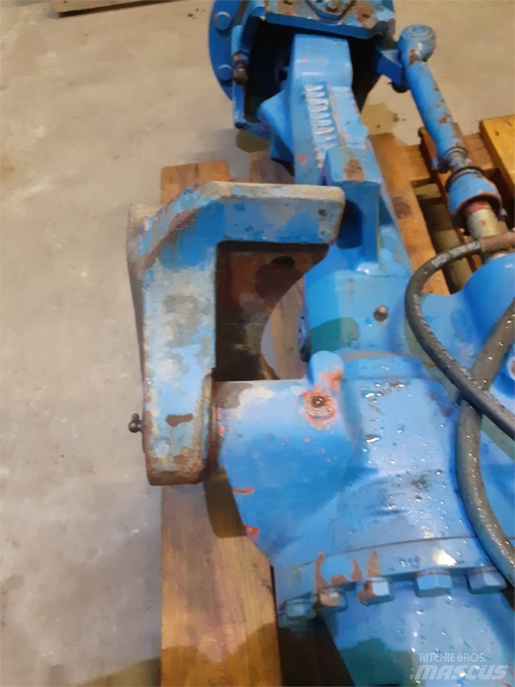 Ford 8630 Навесное оборудование и запчасти