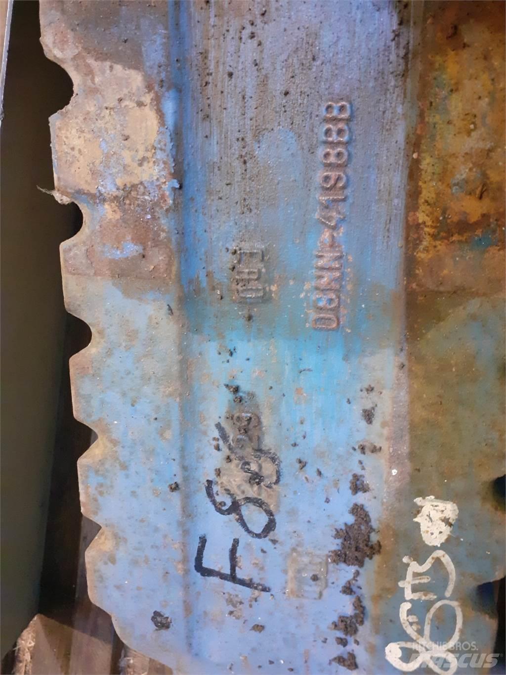 Ford 8630 Навесное оборудование и запчасти