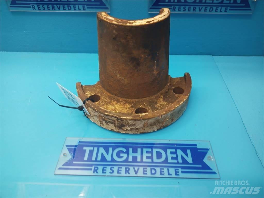 Ford 8630 Навесное оборудование и запчасти