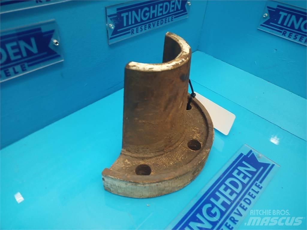 Ford 8630 Навесное оборудование и запчасти