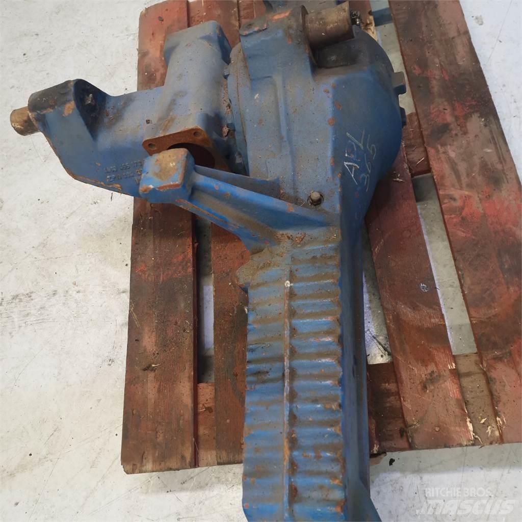Ford 8630 Навесное оборудование и запчасти