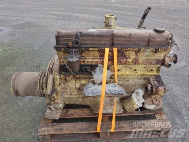 Ford Trader 590E Двигатели