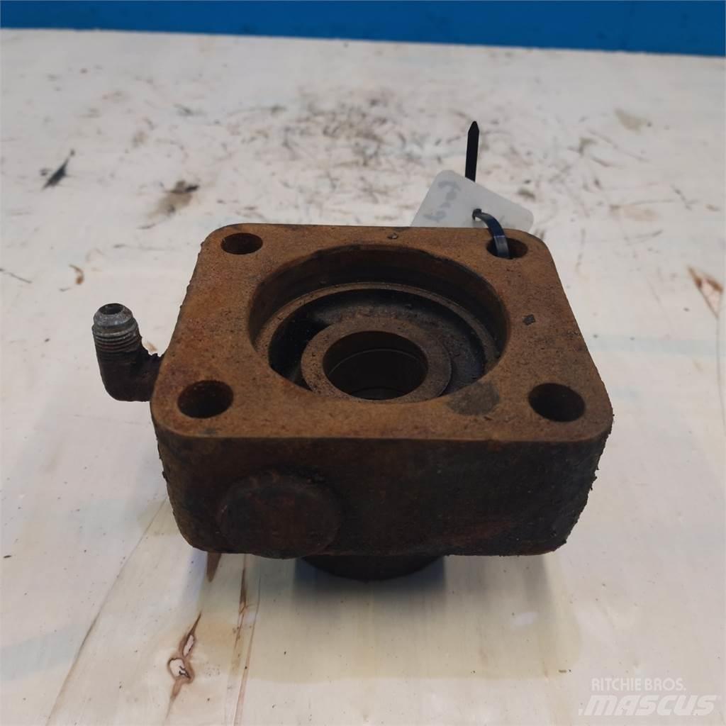 Ford TW35 Навесное оборудование и запчасти