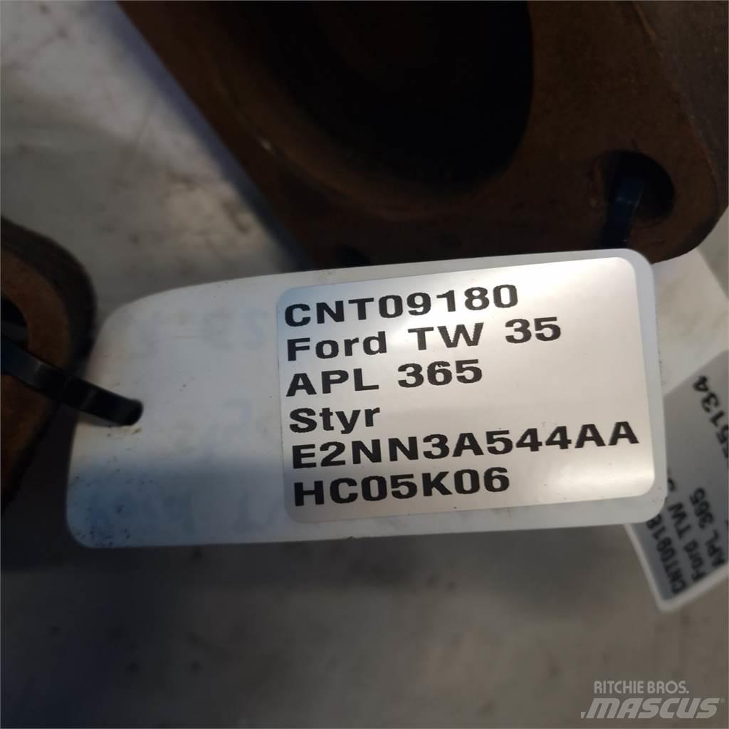 Ford TW35 Навесное оборудование и запчасти