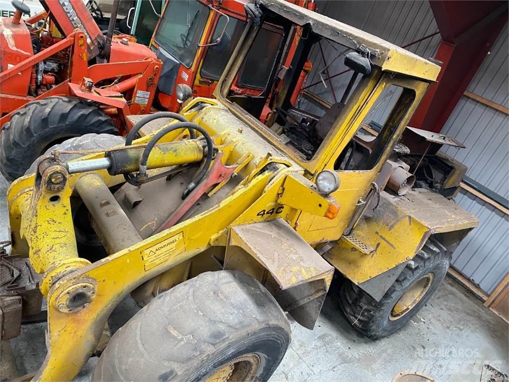 Hanomag 44C Фронтальные погрузчики