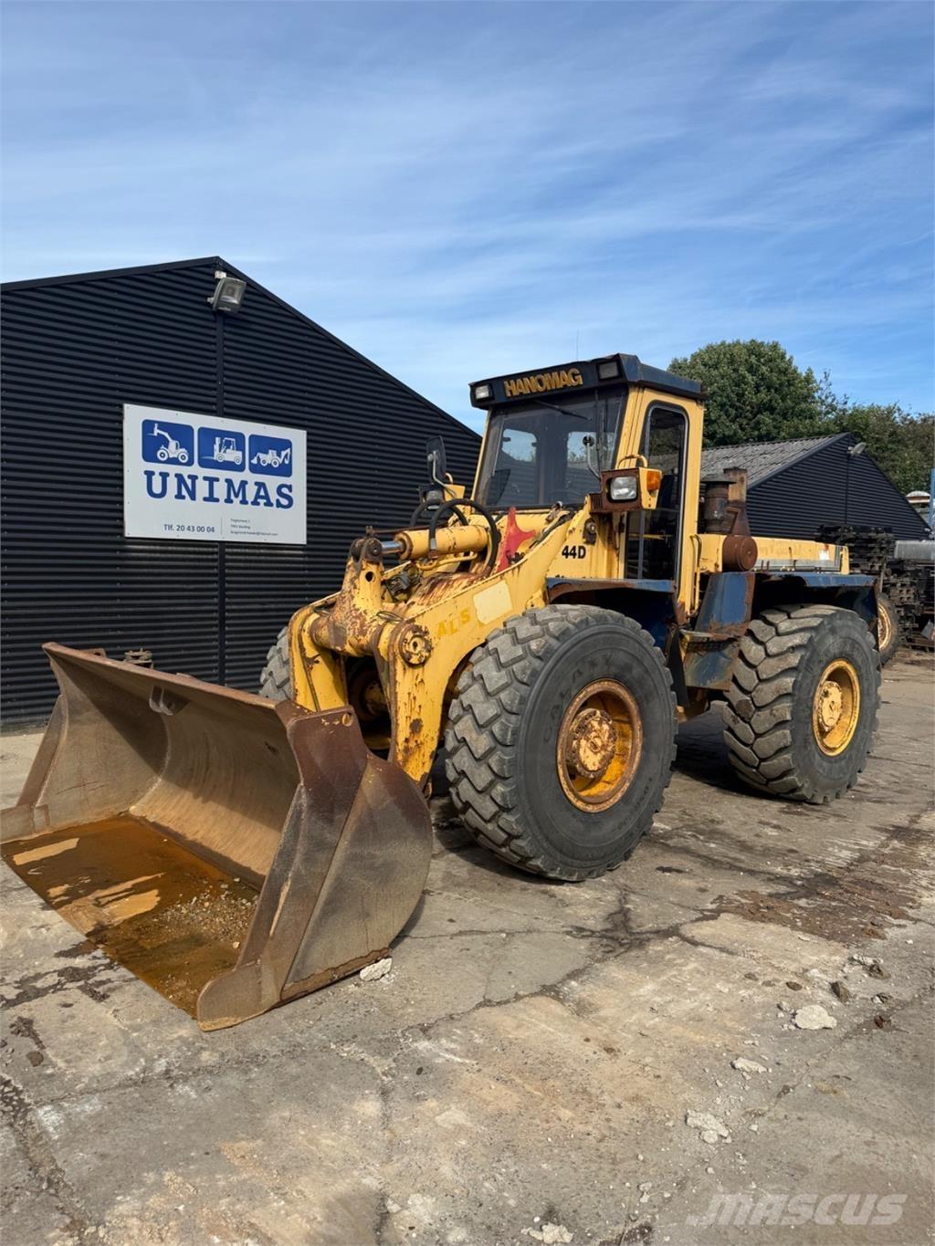 Hanomag 44D Фронтальные погрузчики