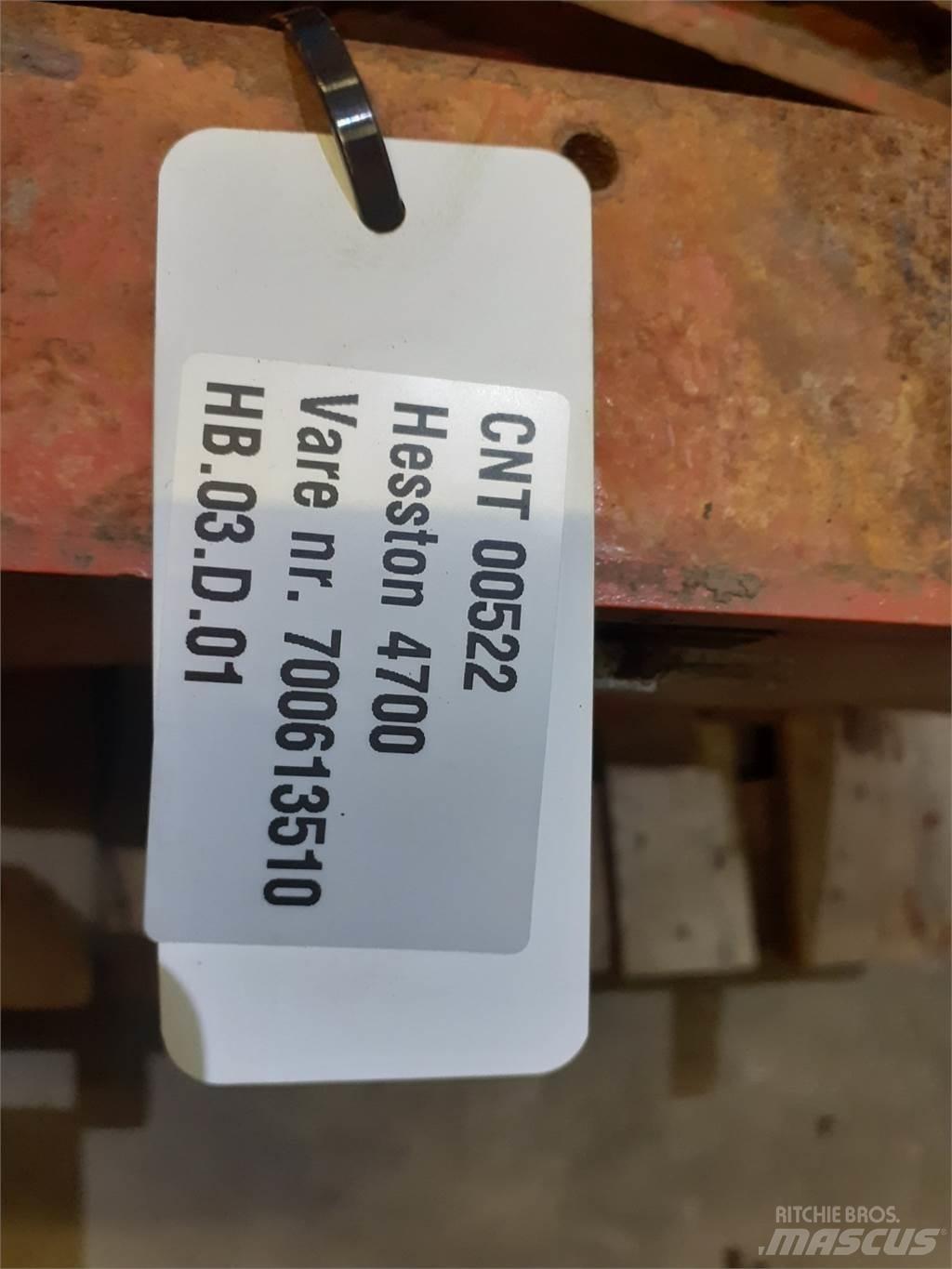 Hesston 4700 Комплектующие сельхозмашин для уборки сена