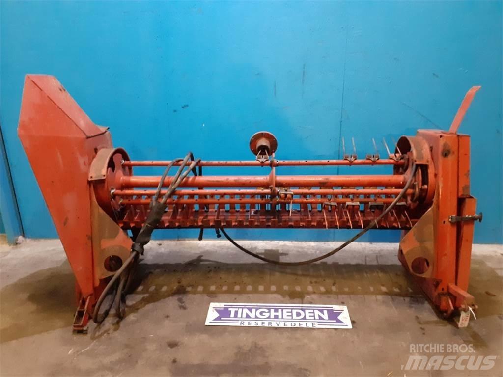 Hesston 4700 Сельхозтехника - Другие