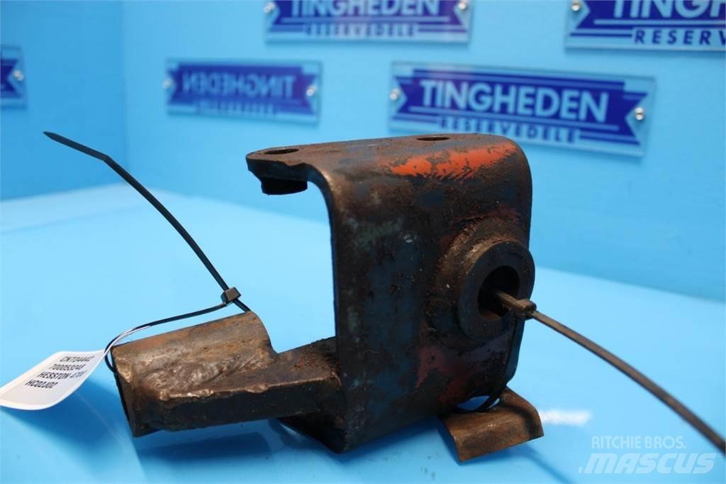 Hesston 4700 Комплектующие сельхозмашин для уборки сена