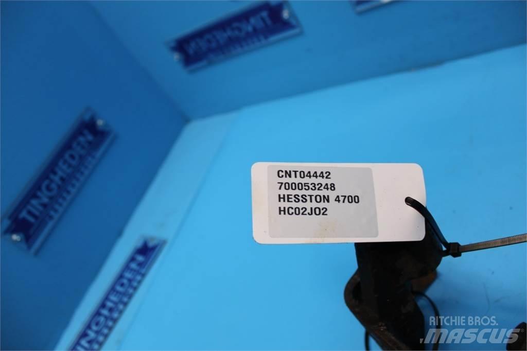 Hesston 4700 Комплектующие сельхозмашин для уборки сена