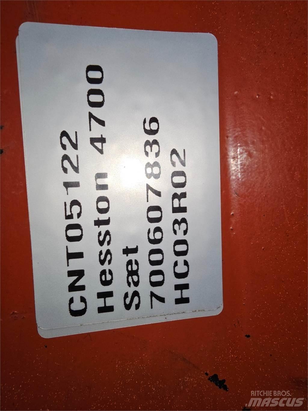 Hesston 4700 Комплектующие сельхозмашин для уборки сена