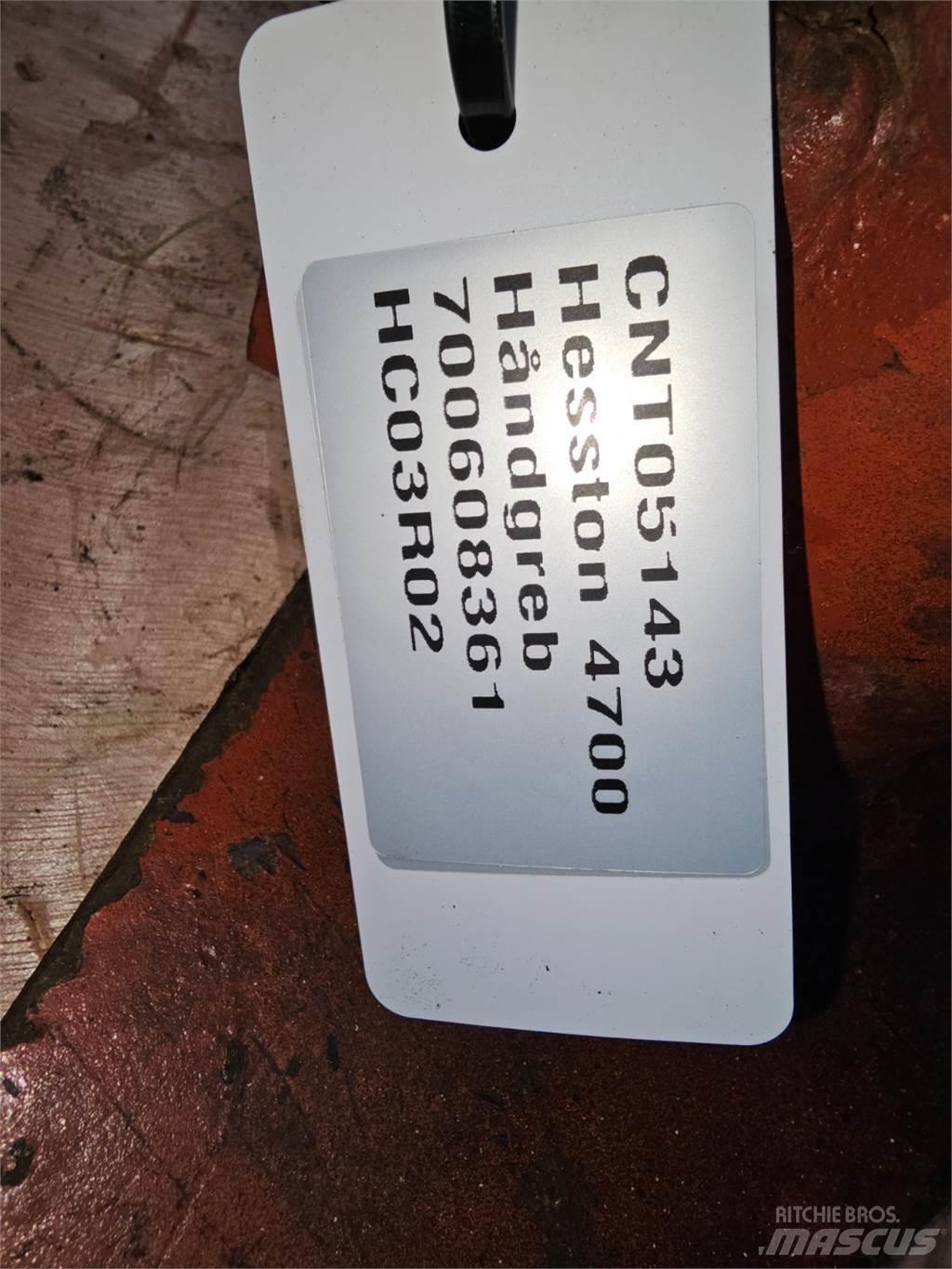 Hesston 4700 Комплектующие сельхозмашин для уборки сена