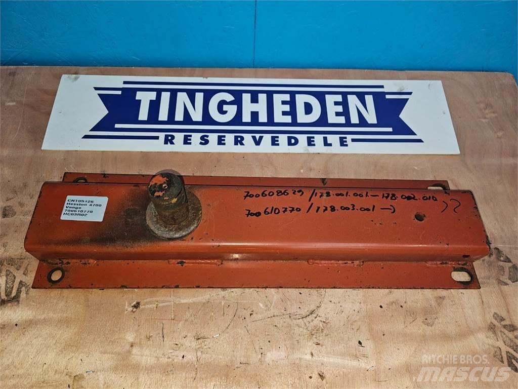 Hesston 4700 Сельхозтехника - Другие
