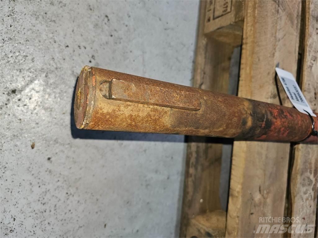 Hesston 4700 Комплектующие сельхозмашин для уборки сена