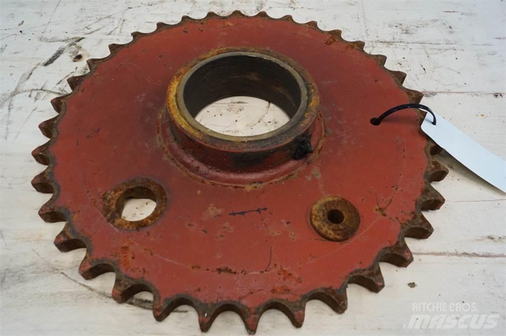 Hesston 4800 Комплектующие сельхозмашин для уборки сена