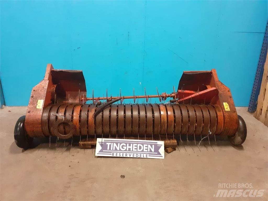 Hesston 4900 Сельхозтехника - Другие