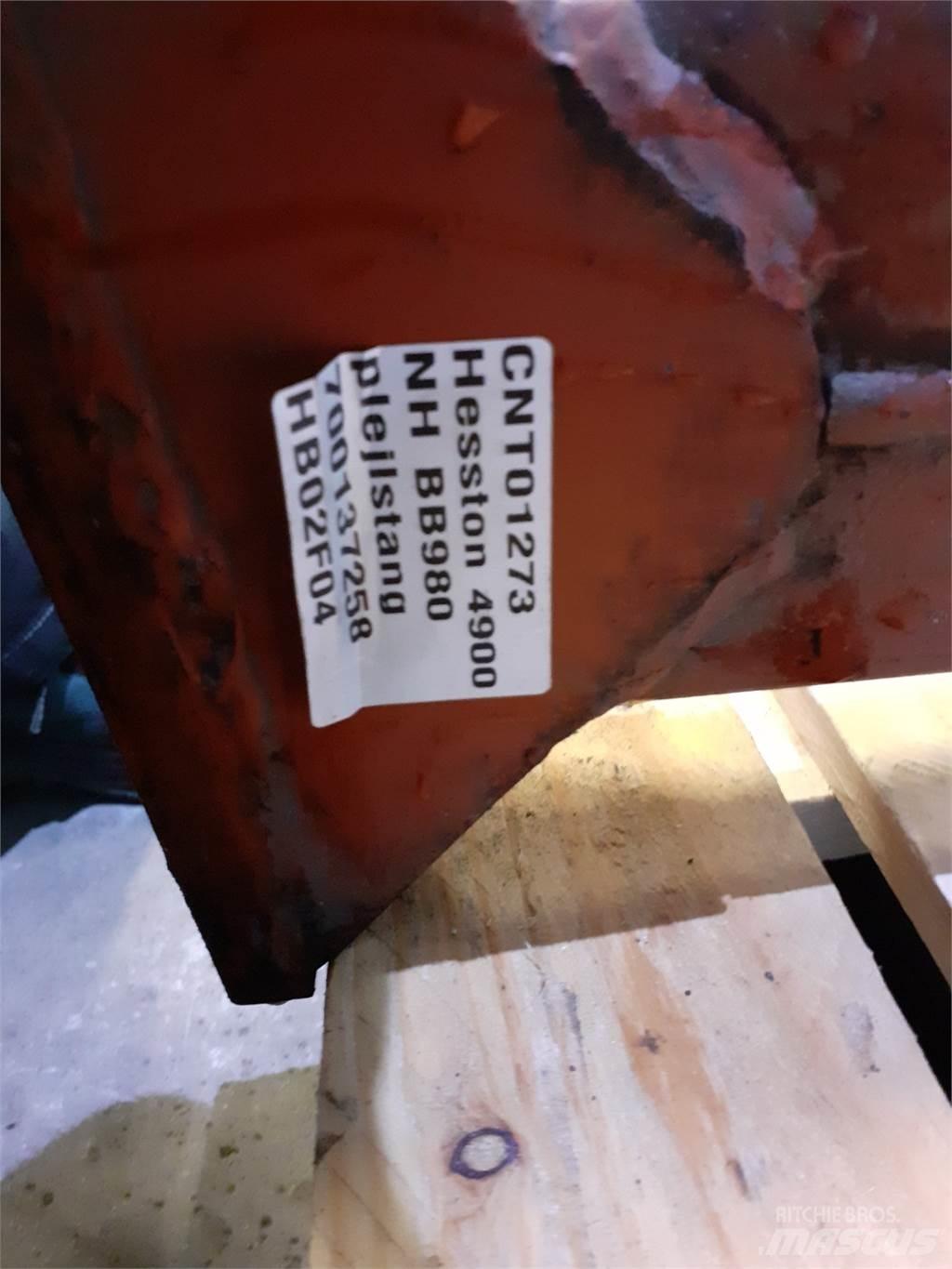 Hesston 4900 Комплектующие сельхозмашин для уборки сена