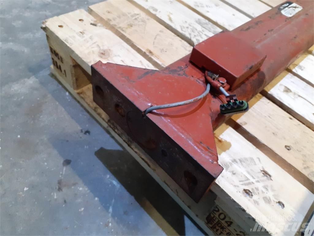Hesston 4900 Комплектующие сельхозмашин для уборки сена