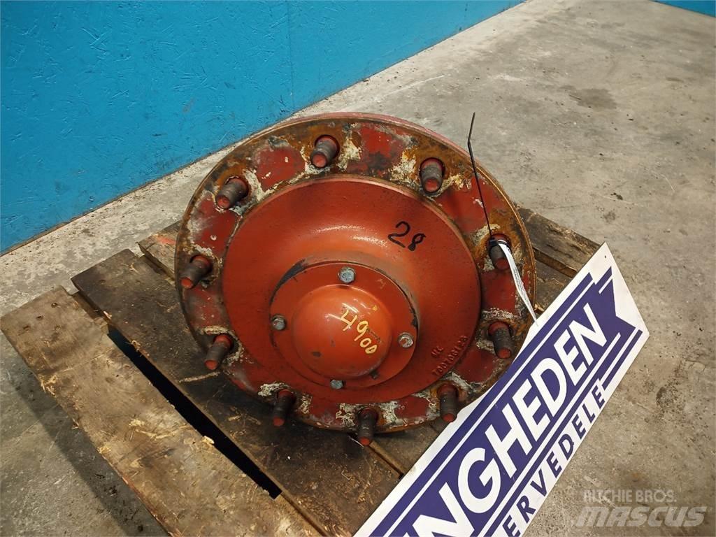 Hesston 4900 Оси
