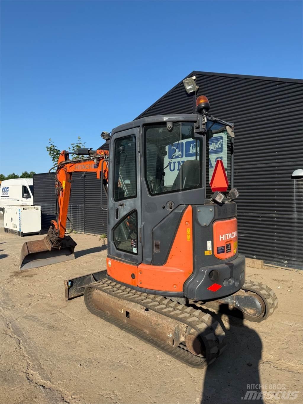Hitachi ZX33 Мини-экскаваторы