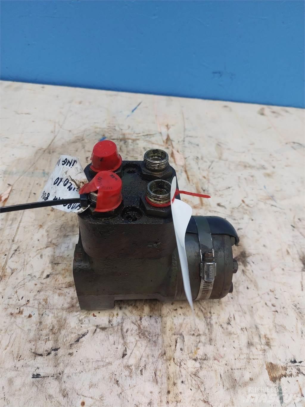 Hydrema 806 Оси