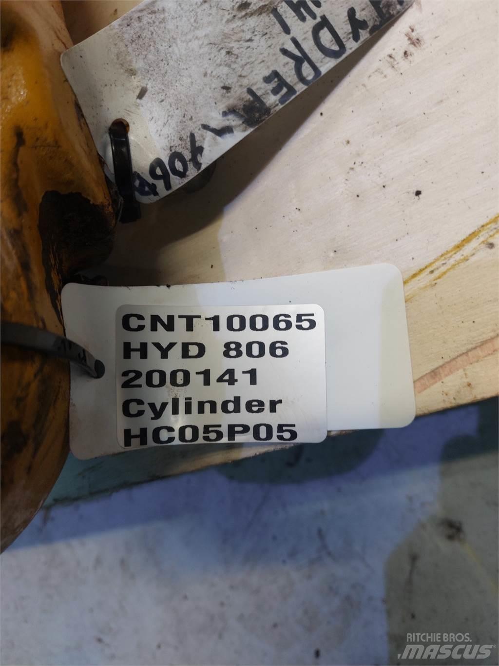 Hydrema 806 Экскаваторные стрелы