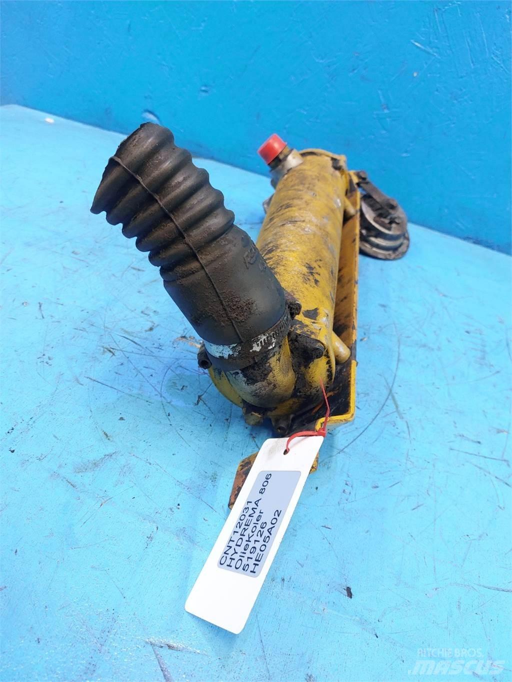 Hydrema 806 Радиаторы