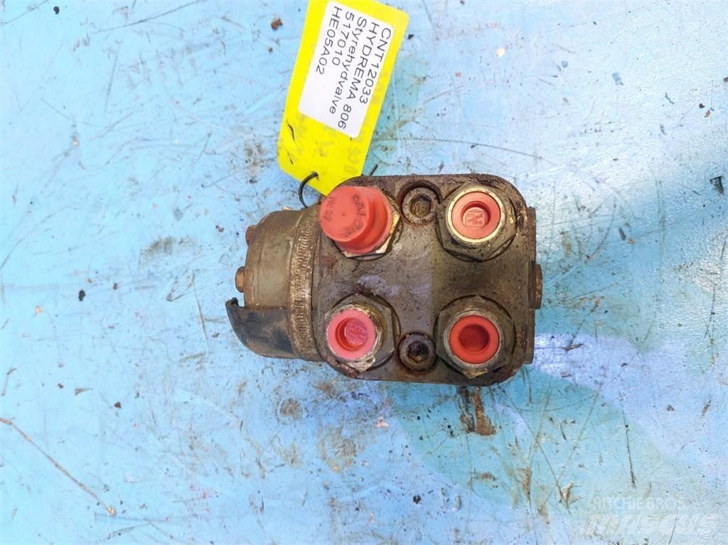 Hydrema 806 Оси