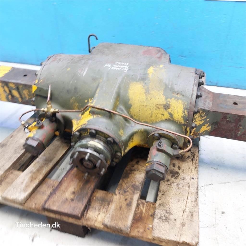 Hydrema 806 Оси